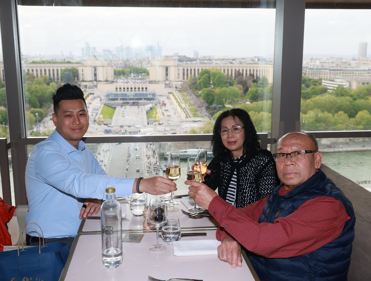 Philakone tweet media