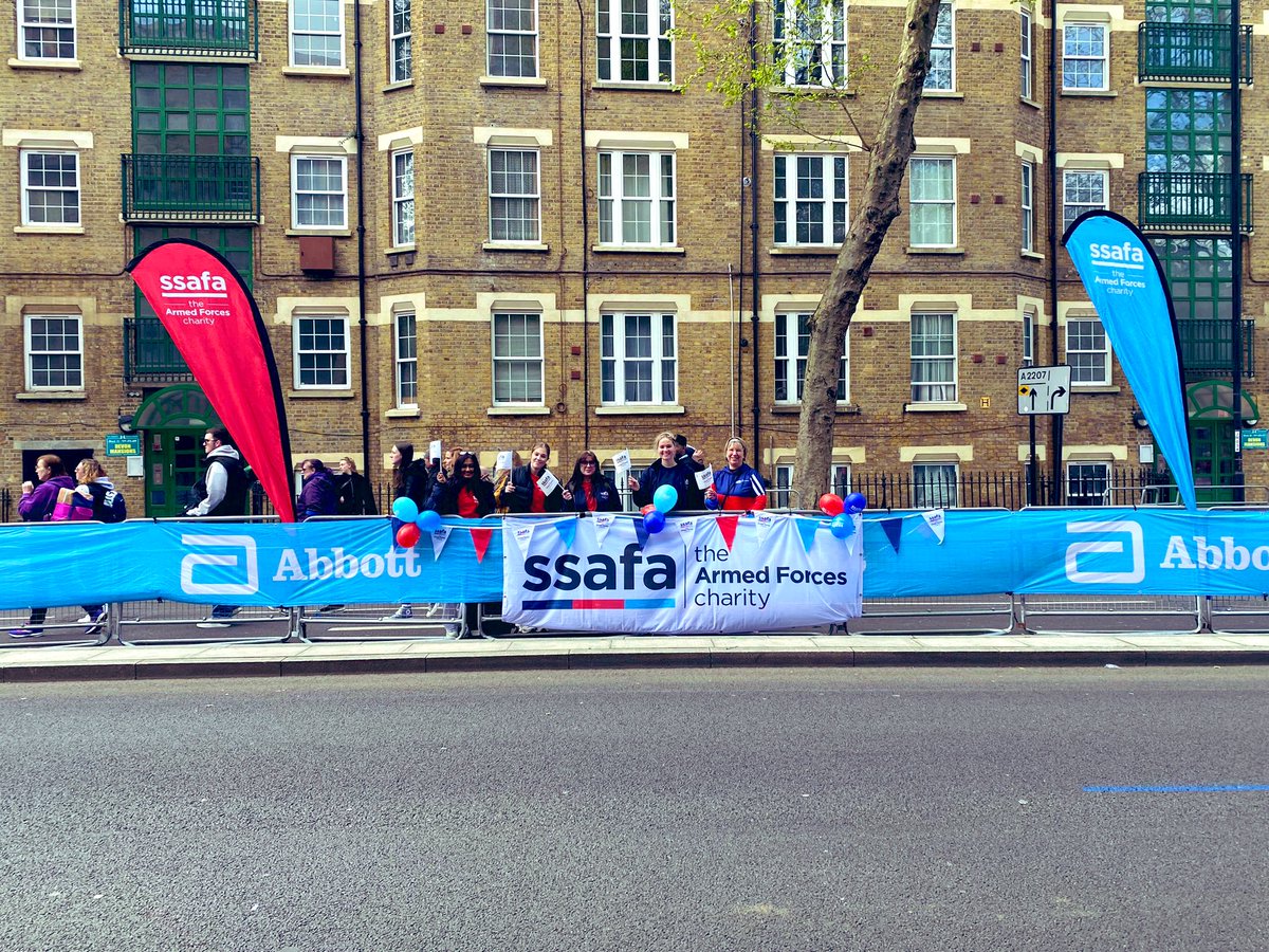 SSAFA's tweet image. This is London calling. We’re all in place for our @SSAFA #LondonMarathon heroes at our mile 12 and mile 23 cheer points. #WeRunTogether 

(Our mile 23 cheer point is very near SSAFA HQ, so very handy for the loo!)