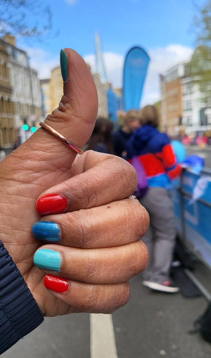 SSAFA's tweet image. This is London calling. We’re all in place for our @SSAFA #LondonMarathon heroes at our mile 12 and mile 23 cheer points. #WeRunTogether 

(Our mile 23 cheer point is very near SSAFA HQ, so very handy for the loo!)