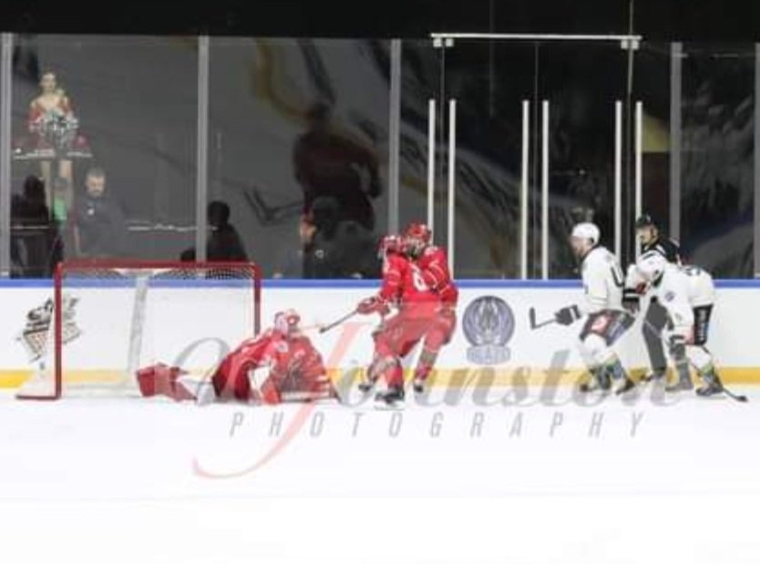 NickyJ75's tweet photo. @JG14ver Amazing goal... but stressful 🤣🥅🏒 https://t.co/hJ39H39hI5