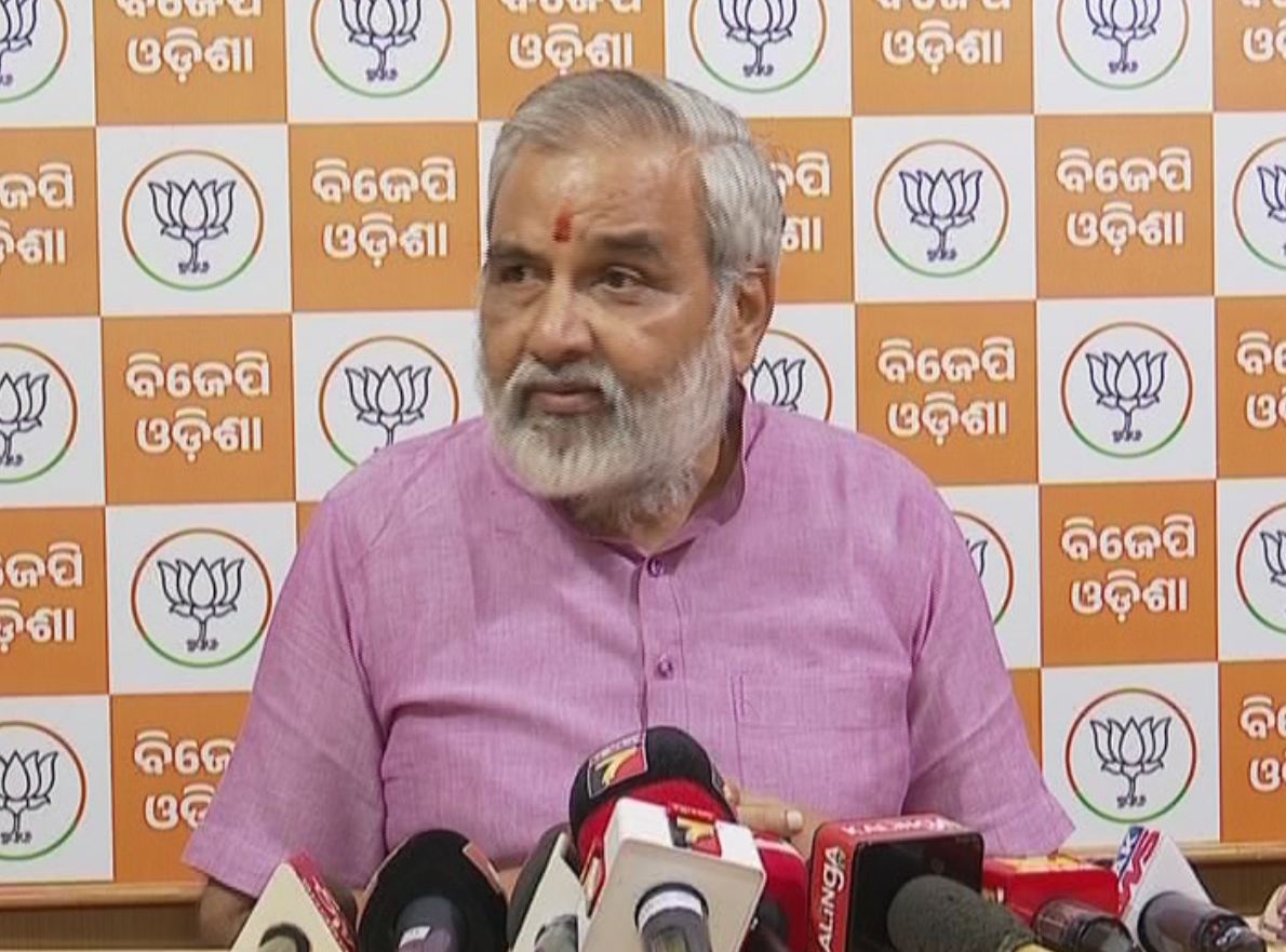 The state government has spent Rs 5,000 crore in 10 years on afforestation but Odisha people are looking for the traces of forests; Chief Minister should come out with an explanation on how Rs 5,000 crore was utilised; the BJD was once staging massive agitations for Mahanadi