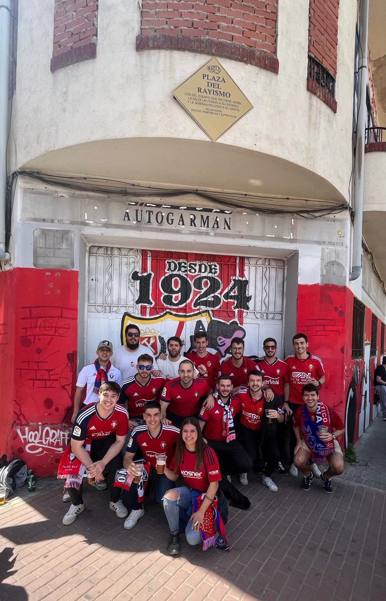 DavidVicente_1's tweet photo. Otro año más por la Albufera. ¡Siempre nos quedará Osasuna!

#Vallecas https://t.co/Q3Gyl5otIS