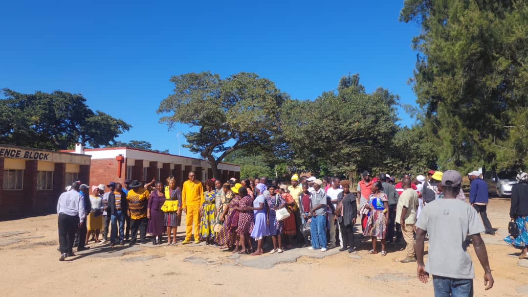 Mashonaland East provincial star rally addressed by the To Be or Not To Be rotational Acting President @Welshman_Ncube . The so called democrats learnt everything but forgot everything like French revolutionaries of 1789 @nelsonchamisa @chigumbu_ @drjaytee87 @advocatemahere