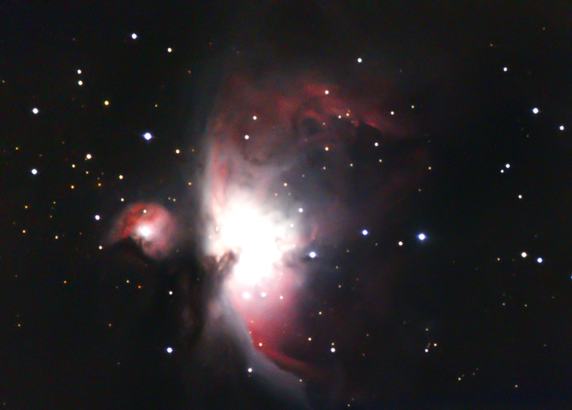 Edición de las tomas del día 4 de abril. La nebulosa de Orión, también conocida como Messier 42, M42, o NGC 1976, es una nebulosa difusa situada al sur del cinturón de Orión. Es una de las nebulosas más brillantes.
#Astrophotography
#Astrofotografia