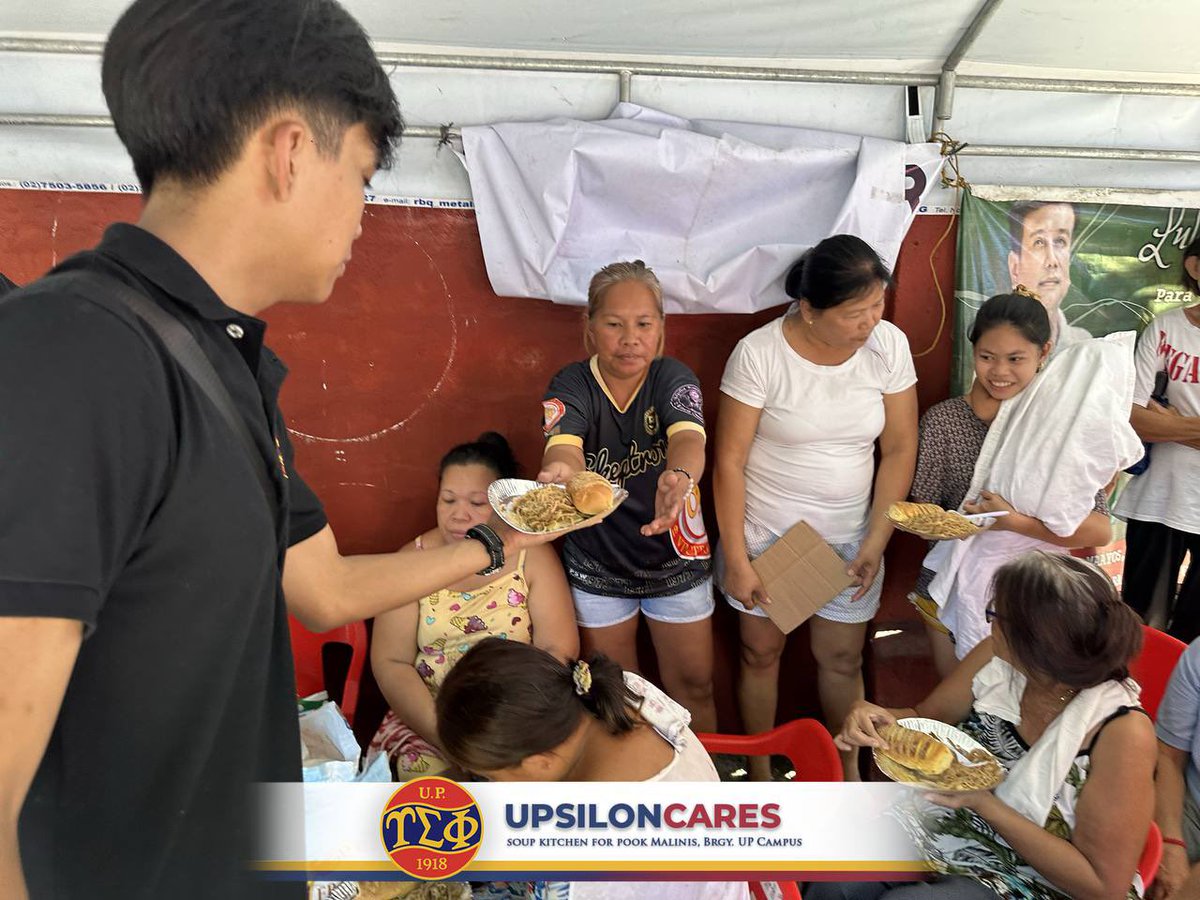upsilonsigmaphi's tweet photo. #UpsilonCares
On March 24, 2024, the Upsilon Sigma Phi launched its 2nd installment of UpsilonCares. Fellows led a Legal Assistance and Soup Kitchen outreach project at Pook Malinis, Barangay UP Campus. https://t.co/8jN415UI0J