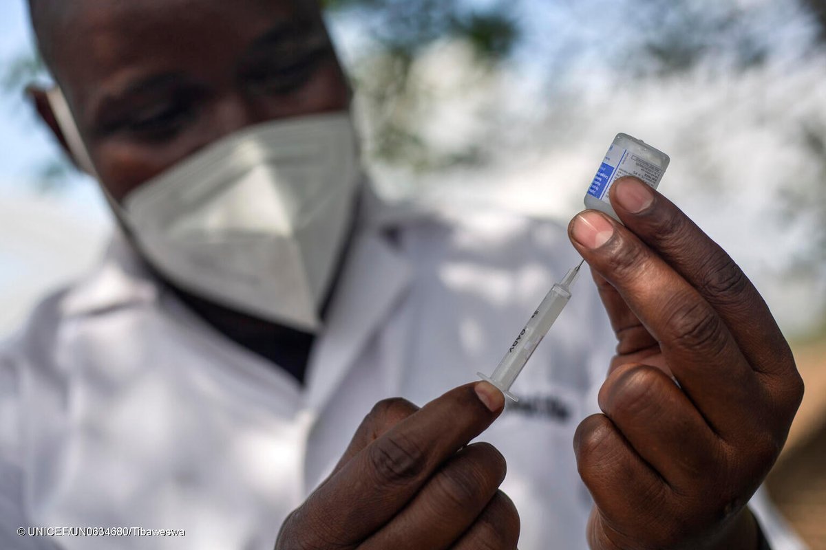 𝐃𝐢𝐝 𝐲𝐨𝐮 𝐤𝐧𝐨𝐰?

25 million children are now missing out on life-saving vaccines globally every year, which places them at risk of 13 killer yet preventable diseases like measles.

#InvestInUGchildren #ICHDs #ForEveryChild #VaccinesWork