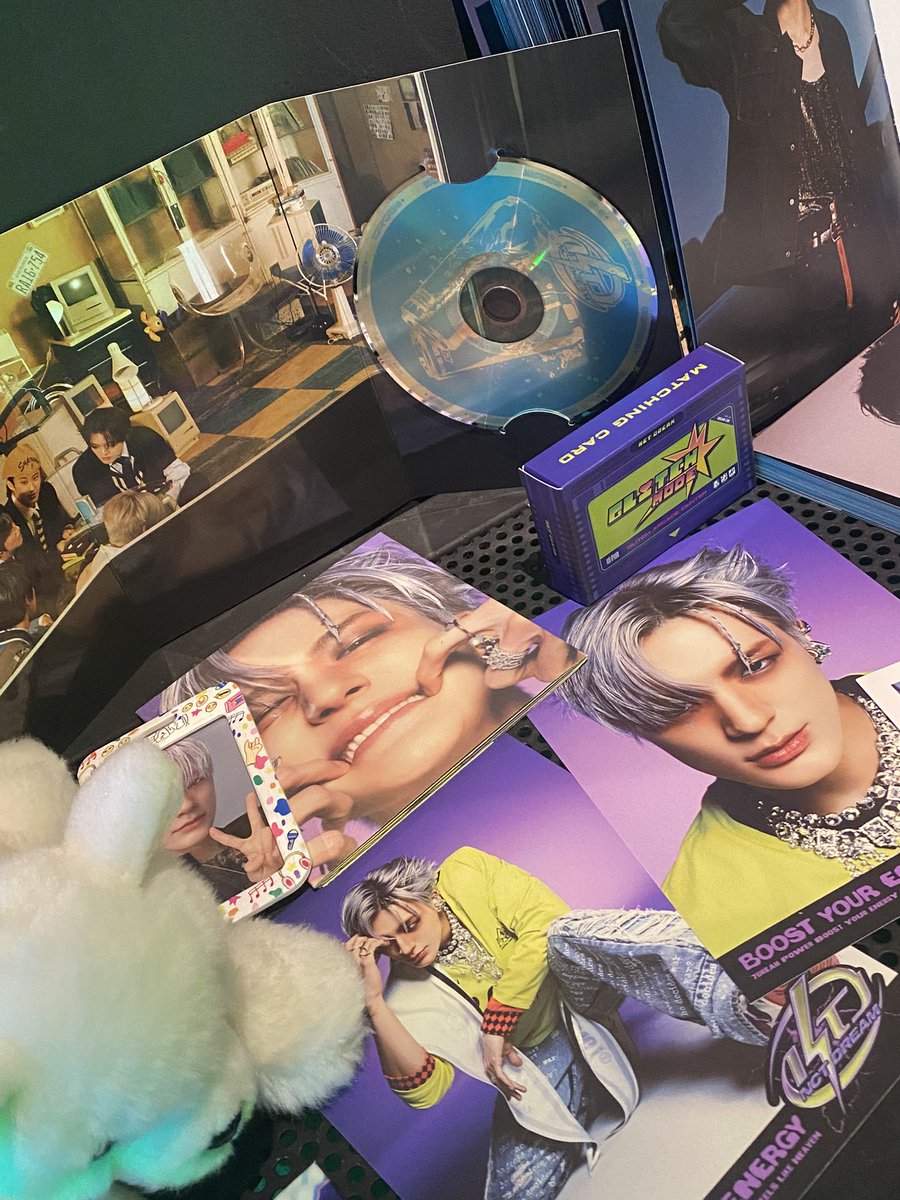 BIRTHDAY486's tweet photo. 𝐃𝐑𝐄𝐀𝐌 ; 𝘉𝘳𝘦𝘢𝘬𝘪𝘯𝘨 𝘋𝘢𝘸𝘯

💚 WEKPOPPERS

#너와_함께한_423개의_기억조각
#MISSING_JENO_PIECE https://t.co/GrhwY3TGyU