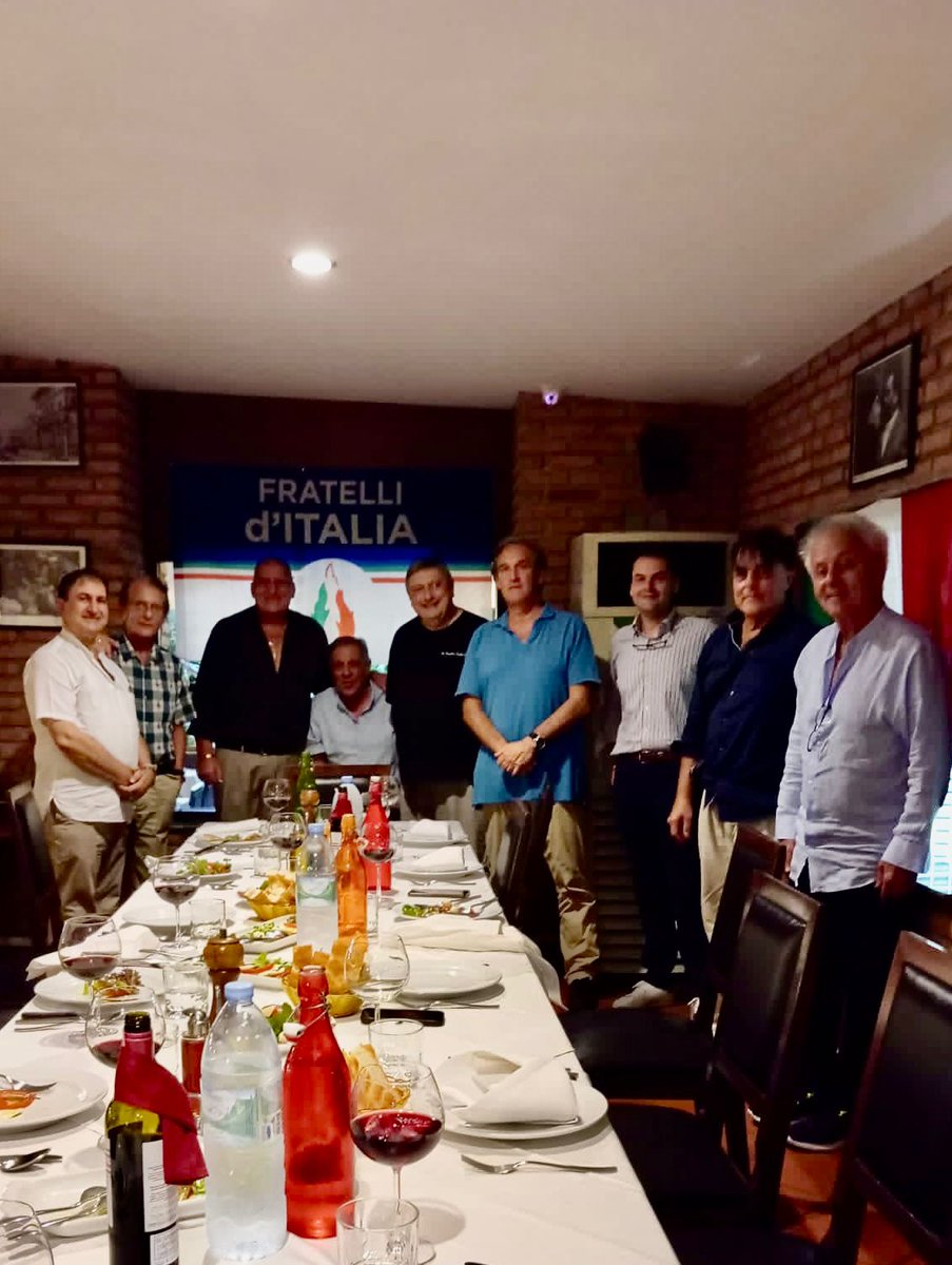 Pattaya (Thailandia), cena col circolo FdI 🇮🇹🇹🇭. La #destra per gli #italianiallestero.