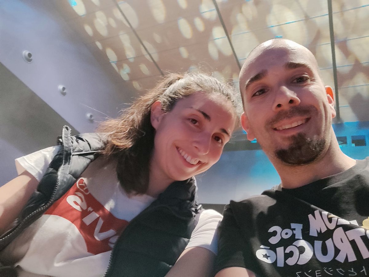 AlexLeyvaLpez's tweet photo. Molt bona estona la que he passat amb @nuria_dago veient al gran @QuimMasferrer a Tremp. Tu si que ets Bona Gent! #BonaGent #LaLiraTremp #Històriesdelpúblic #Granespectacle #Riuresambcompanyiamultipliquen #Regaldecumple https://t.co/GTzFewr1i2