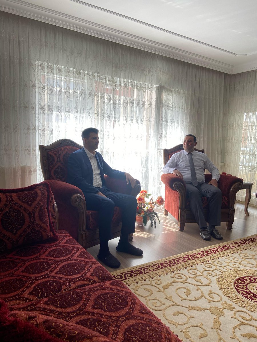 Bugün <a href="/Akparti/">AK Parti</a> İzmir Milletvekilimiz Sayın <a href="/celebimehmeta/">Mehmet Ali Çelebi</a> <a href="/TmsyGaziler/">T.M.S.Y GAZİ SAYILMAYANLAR</a> Başkanımız <a href="/ErtugrlGaziTmsy/">ERTUĞRUL GAZİ DEMİR</a> 'i evinde ziyaret etmiştir. Sayın <a href="/celebimehmeta/">Mehmet Ali Çelebi</a> vekilimizle <a href="/TmsyGaziler/">T.M.S.Y GAZİ SAYILMAYANLAR</a> vatan evlatlarının sorunları ile ilgili görüşülmüştür.
Nazik ziyaretleri için Sayın vekilimiz