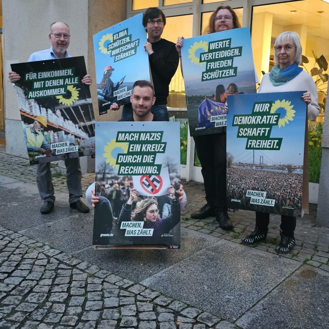 Mit @Mori09TV grüne Botschaften in Spandau verteilen, heißt es ist Zeit für Wahlkampf. Denn Europa braucht starke Grüne #machenwaszählt