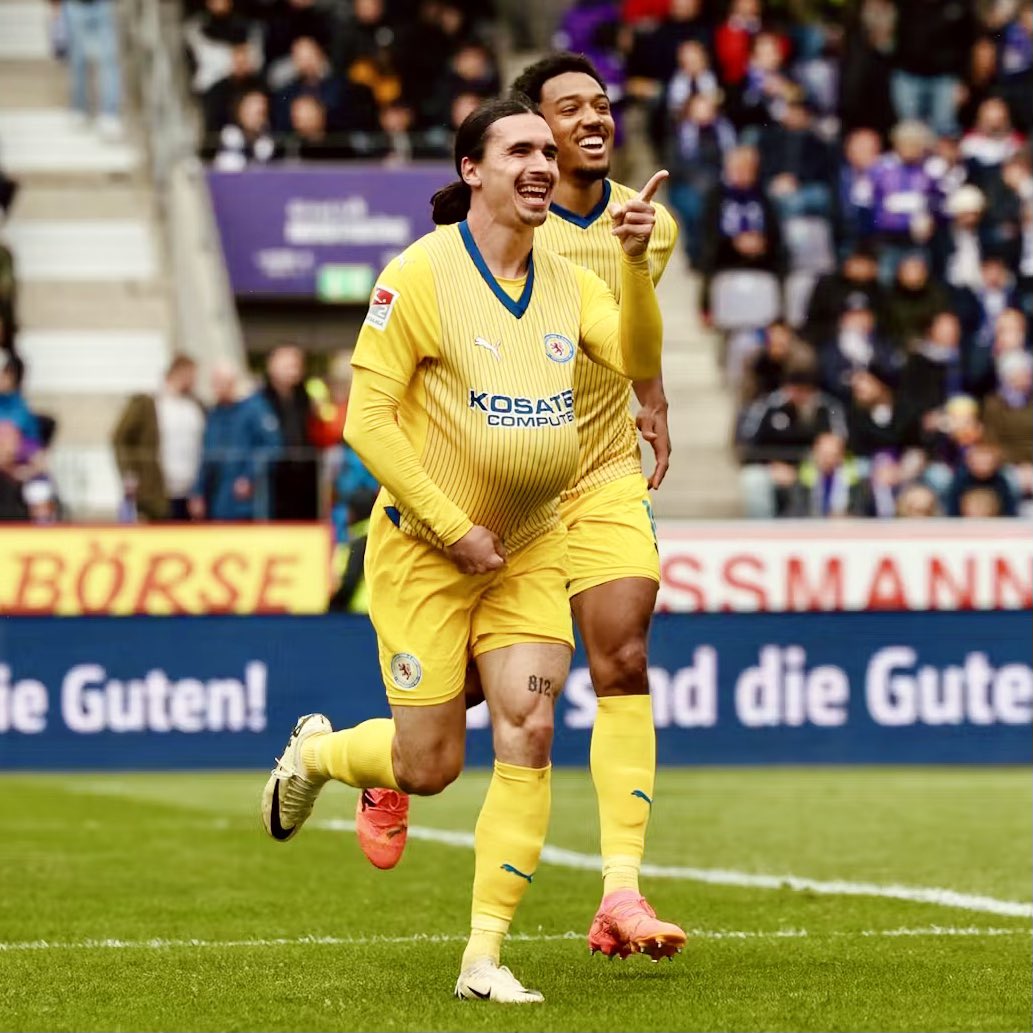 💯 Perfect afternoon!

🙌 Goal, assist and victory for Rayan Philippe on a striker's dream afternoon in <a href="/EintrachtBSNews/">Eintracht Braunschweig</a>'s 3-0 win over VFL Osnabruck.