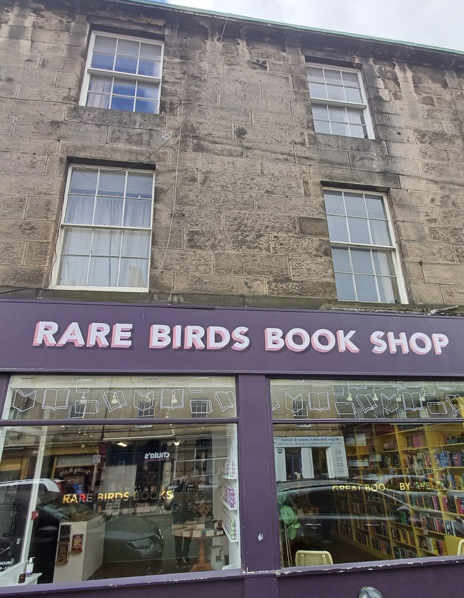 Lisa Robinson tweet media