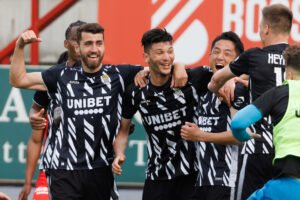 OstbelDirekt's tweet image. Heute in und am Freitag gegen Charleroi: Woche der Wahrheit für AS Eupen im Kampf gegen den Abstieg #KASEupen #CHAEUP #Playdowns @kas_eupen @AS_Eupen @SportCharleroi  ostbelgiendirekt.be/woche-der-wahr…