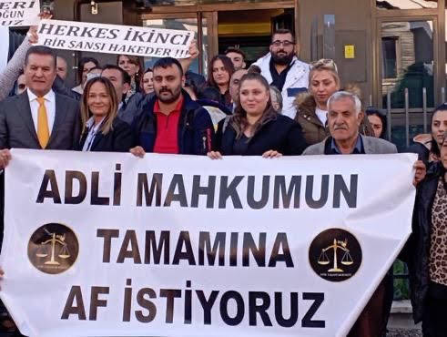 Adli Mahkumun Tamamına Madde Ayrımsız AF istiyoruz‼️
#KırkSekizinciReisAffı
<a href="/RTErdogan/">Recep Tayyip Erdoğan</a> <a href="/yilmaztunc/">Yılmaz TUNÇ</a>