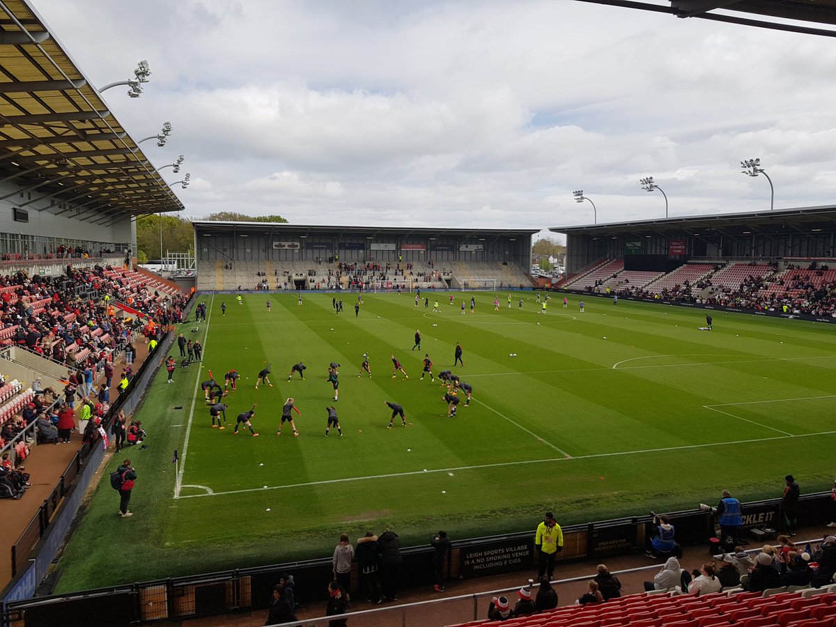 @lsvstadium looking lover-Leigh this morning for the #WomensFACUPfinal rehearsal @BarclaysWSL @ManUtdWomen 
cup final ticket -check, bucket-hat and scarf-check