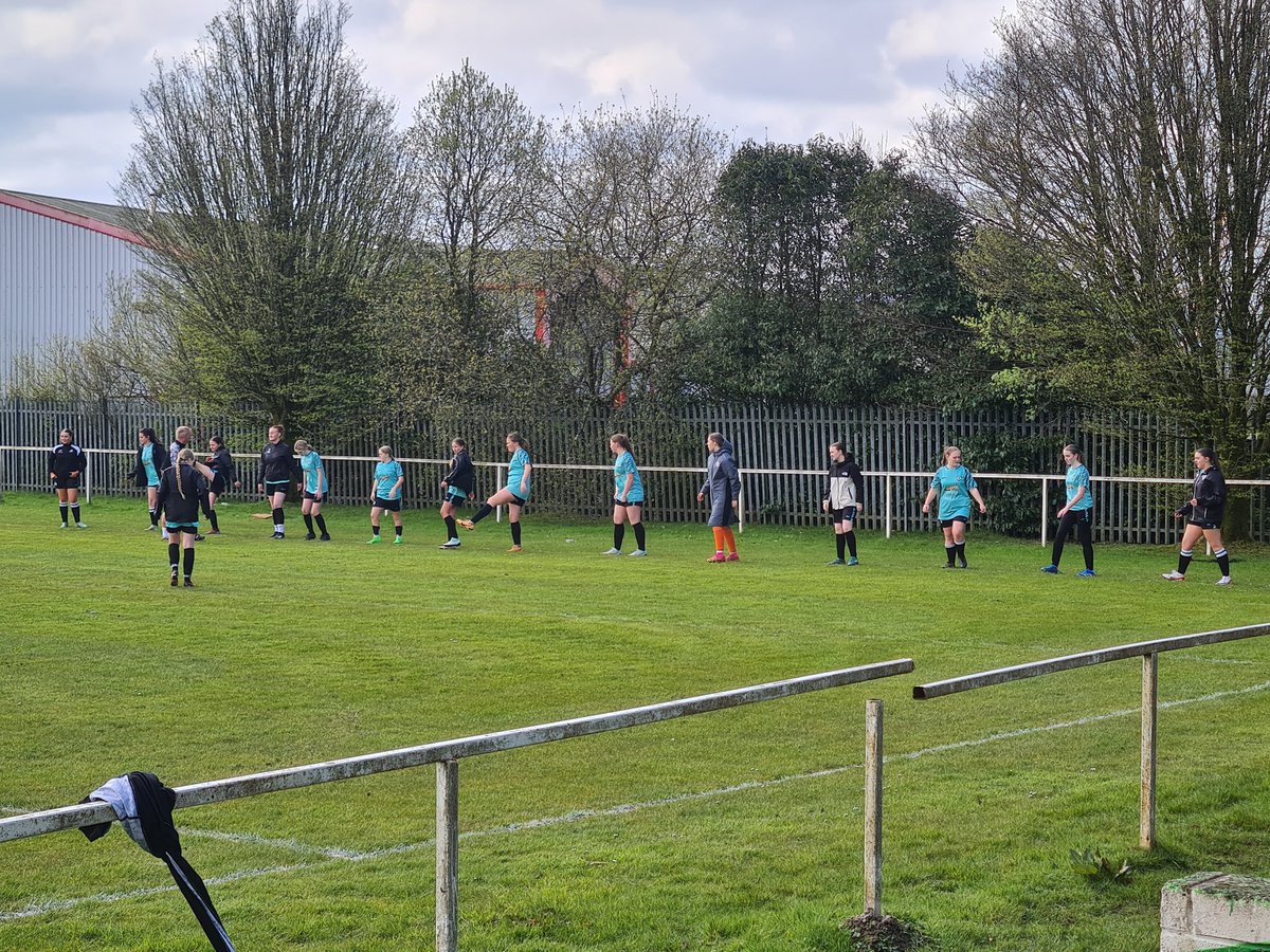 ⚽️⚽️ Merthyr Saints Girls u15's ⚽️⚽️

SWWGL U15 League Shield - Quarter Finals

Merthyr Saints Girls v Monmouth Town

HOME - Kick off 12.00pm 

ICI Rifle Ground

#MerthyrSaintsGirls
#MerthyrSaintsFC 
#HerGameToo
#UppaSaints