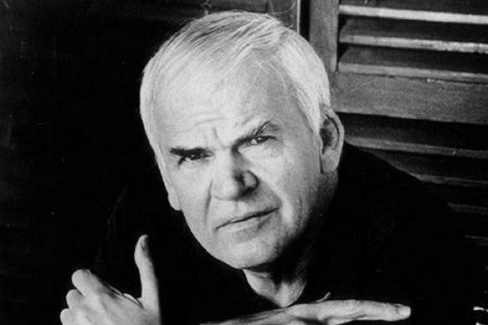 « La fidélité est la première de toutes les vertus, elle donne son unité à notre vie qui, sans elle, s’éparpillerait en mille impressions fugitives. » Milan Kundera