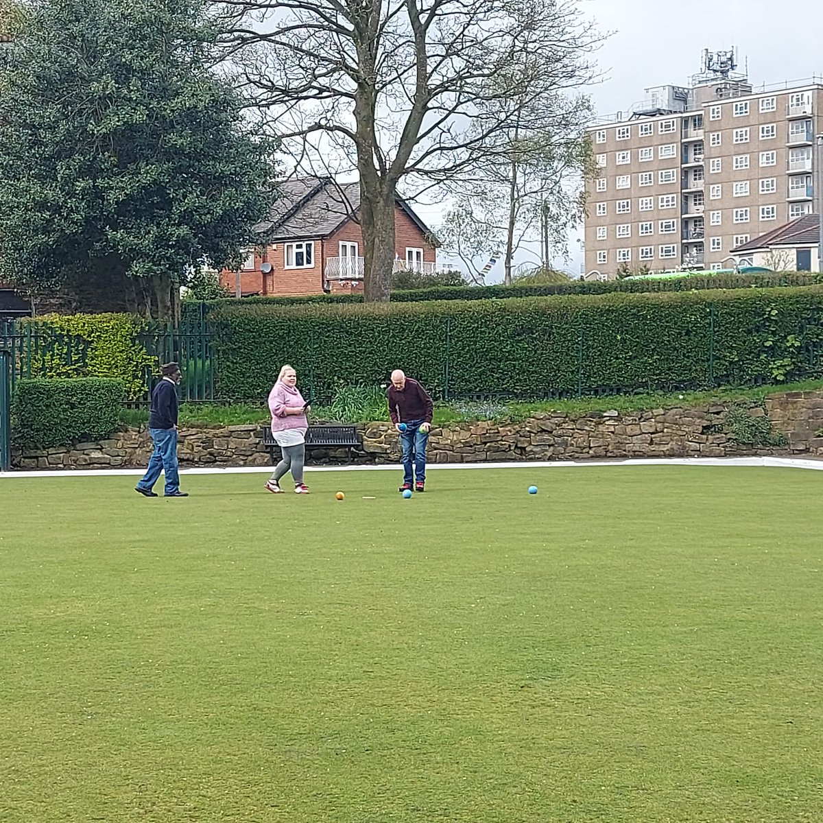 Ahead of our last session at @ClubHarehills next week, we just wanted to give a big thank you to Peter and Jade, who have done an amazing job teaching and motivating our group members, making each week fun and enjoyable! 🏐 #activeleeds #leedsactive #active #getactive