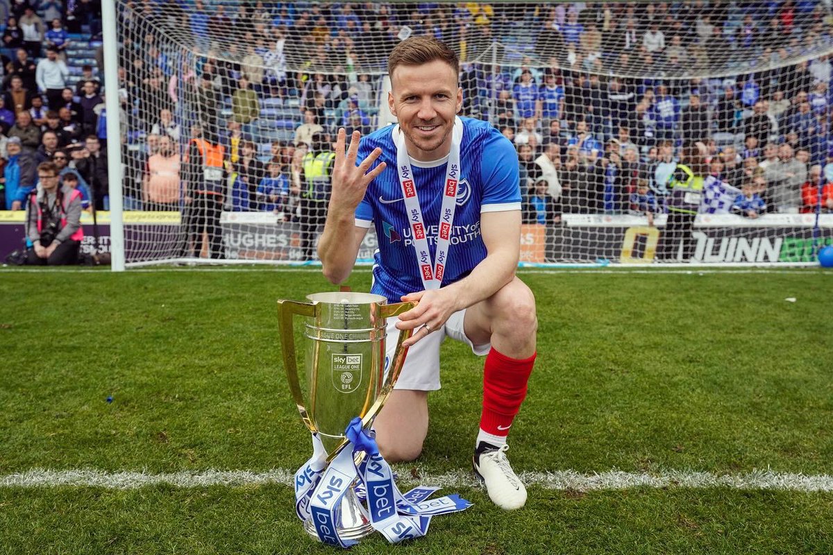 LeeEvans94's tweet photo. Champions 🏆 Back to back promotions 🍾 4️⃣ well done to everyone connected to @Pompey it’s been far too long! What a club! https://t.co/sSLEyGMUVq