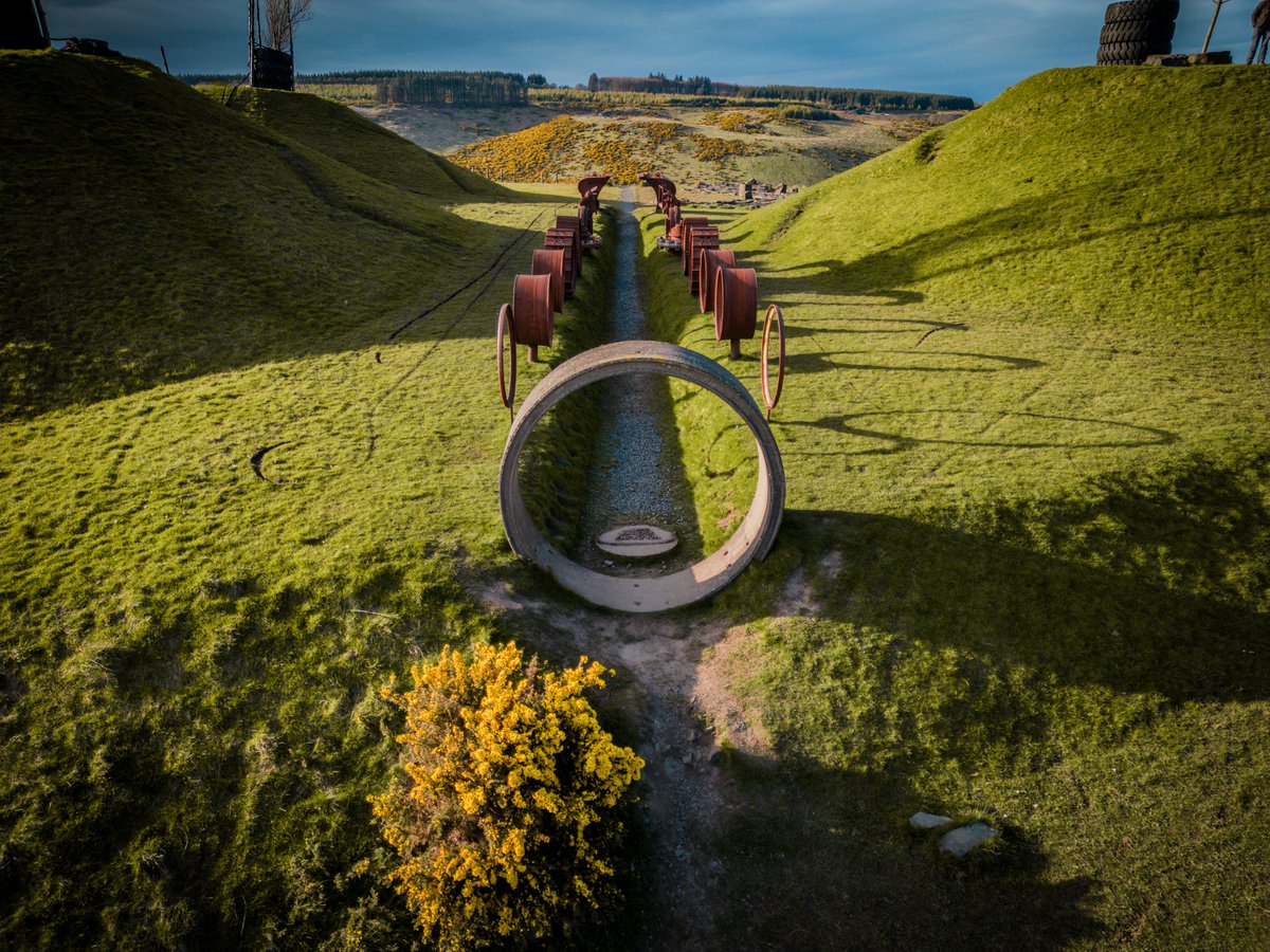 JohnnyBoyBriggs's tweet photo. What was once the St Ninian’s open cast coal mine is now an incredible work of landscape art, thanks to the Fife Earth Project 🏴󠁧󠁢󠁳󠁣󠁴󠁿⛏️
Though it remains unfinished due to funding constraints, its unique charm makes it a must-see spot. https://t.co/Z0JC3BlZl3