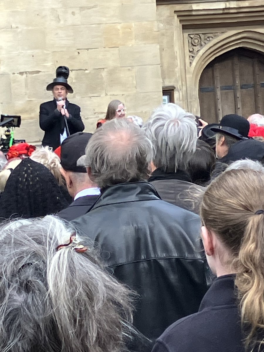 Yesterday I was in Bath on the Funeral for Nature demo.  @ChrisGPackham & @MeganMcCubbin spoke so passionately about #ClimateCrisis & the loss of so many of our native creatures.  #TelltheTruth #FollowtheScience