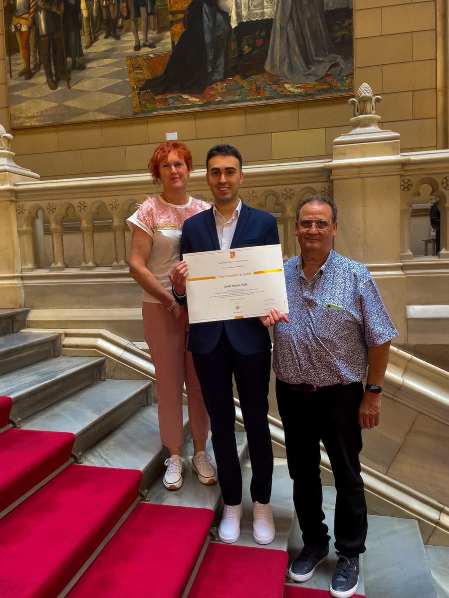 “The only way to do great work is to love what you do.” Steve Jobs.  

Gràcies <a href="/UniBarcelona/">Universitat de Barcelona</a> i <a href="/EducacioUB/">Facultat Educació UB</a> per aquest reconeixement!