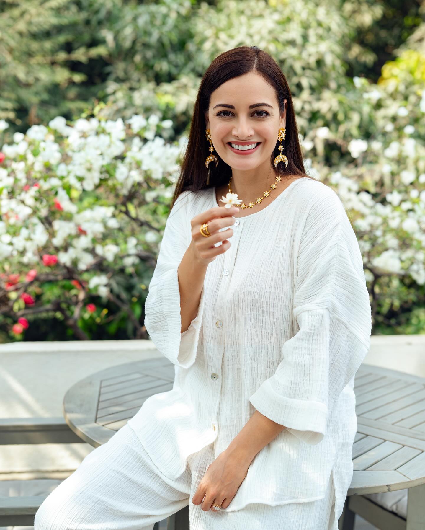 GLrt82zbgAAZ_Id?format=jpg&name=large