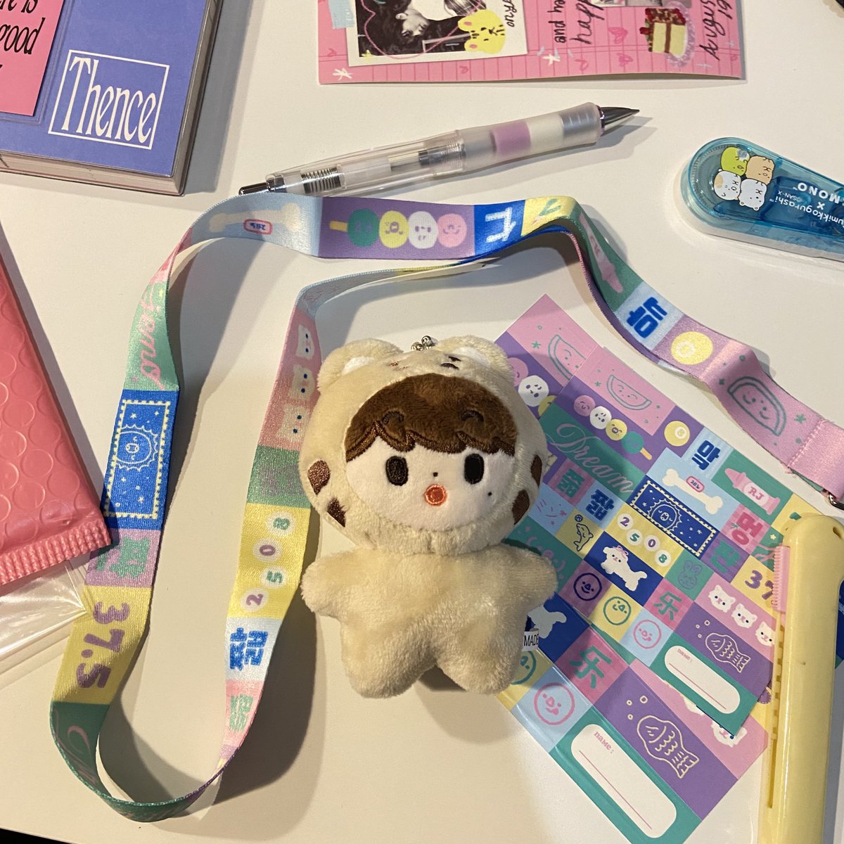7thpinkaboo's tweet photo. 💗( ͡•. •. ͡ )🪸⭐️🎂🩴 https://t.co/lgAR7lcNCn