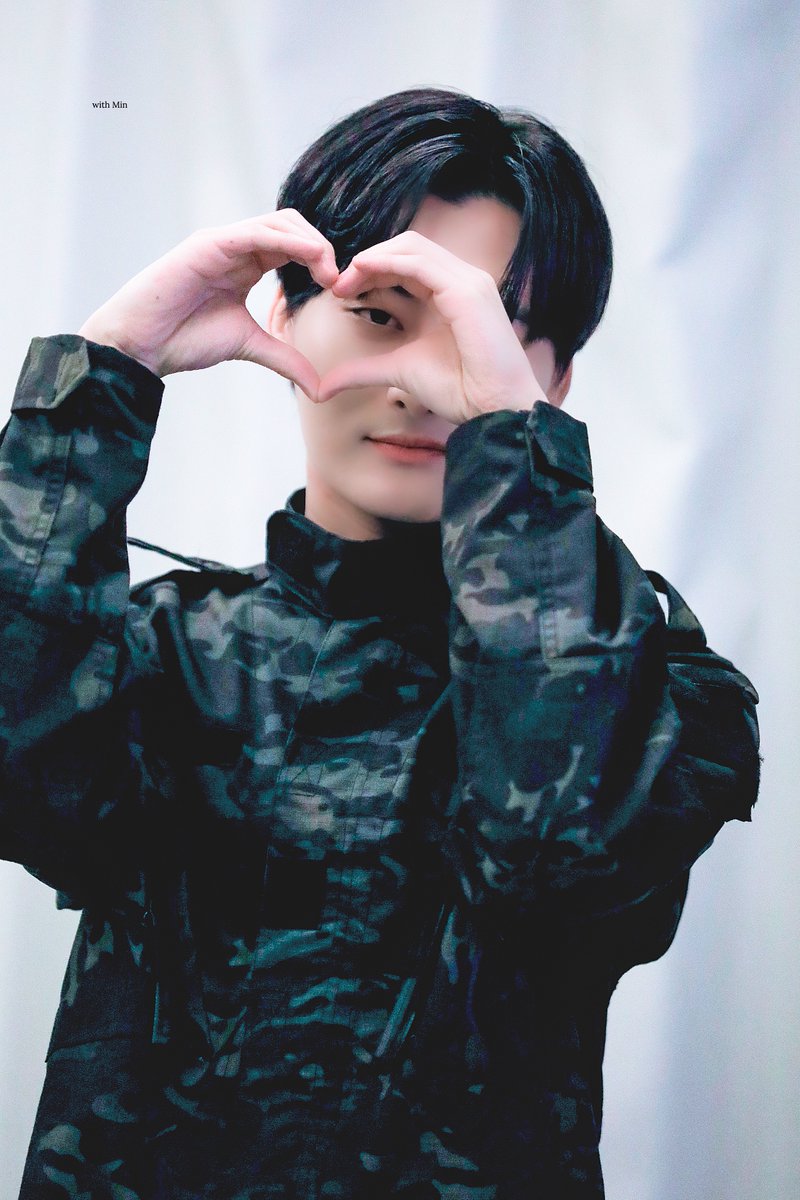with_min_'s tweet photo. 231210🎀
#PATTERN #패턴 #안해민 #해민 #Haemin
@With_Us_Pattern @Pattern_Haemin https://t.co/QaPbxpHEq1