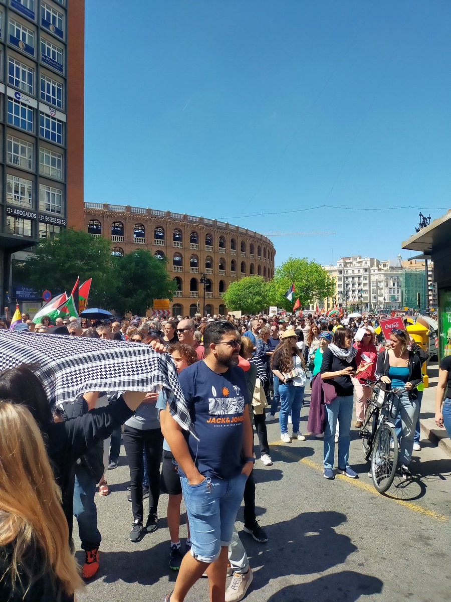 En Valencia #StopIsrael #stopwar #NotInMyName #FreeGaza