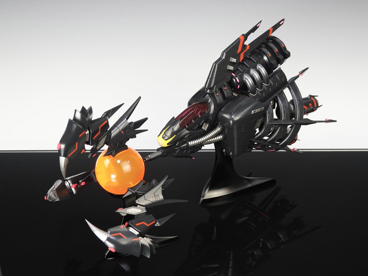 MODELSQUAD_ngo's tweet image. 「R-9SkZルシファー」
～R-TYPE FINAL3より～

バイド素子添加型火炎武装機をモデルキット化しました。フォースの形状とあいまって全機体中随一の禍々しさ。ぜひ組み立てながらこのデザイン・構造を楽しんでください。商品詳細は下記。

#RTypeFinal3