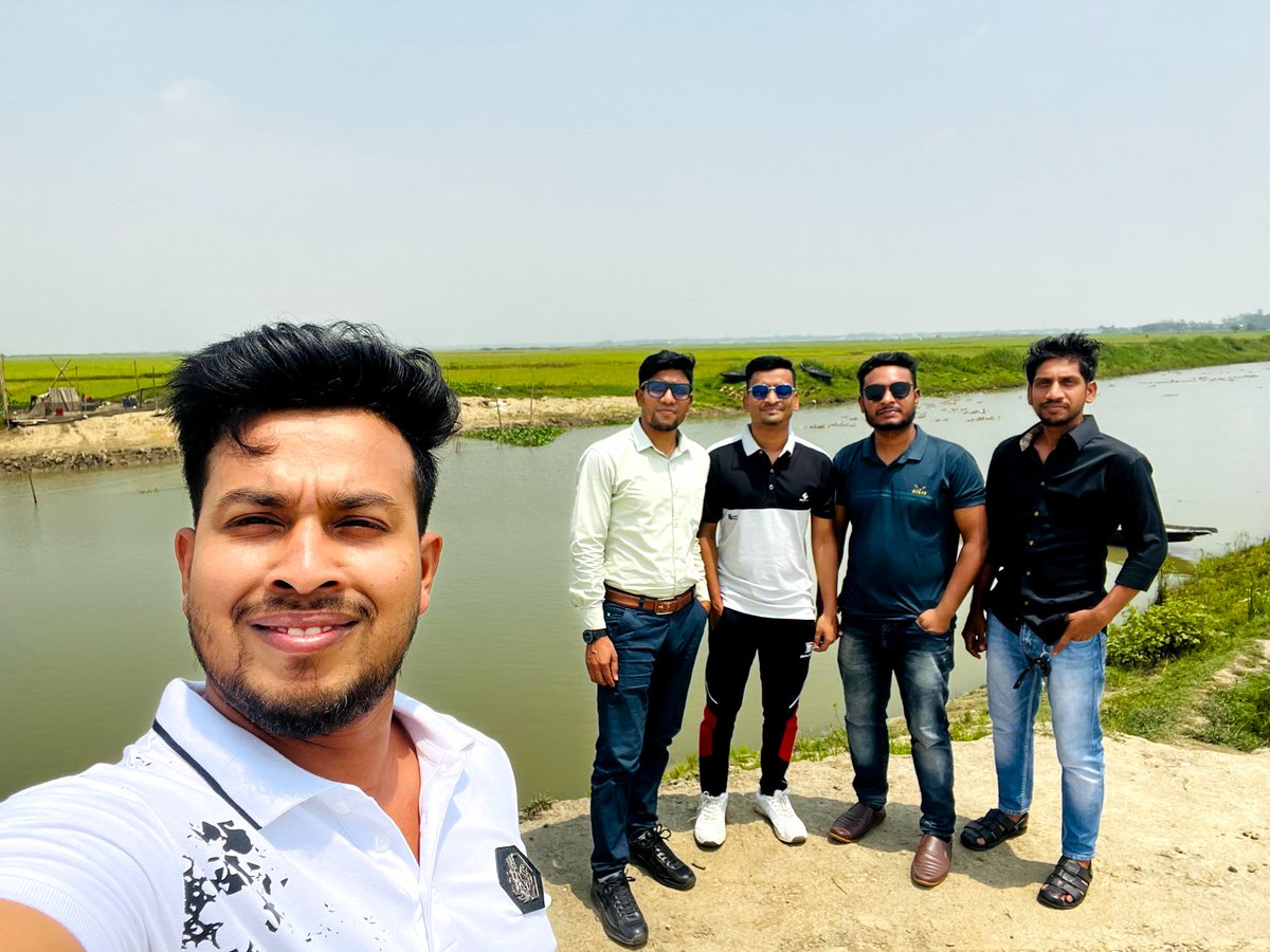 mdmonir42's tweet photo. আলপনার রাজ্যে আমরা❤️ https://t.co/SoqvJHmgHb