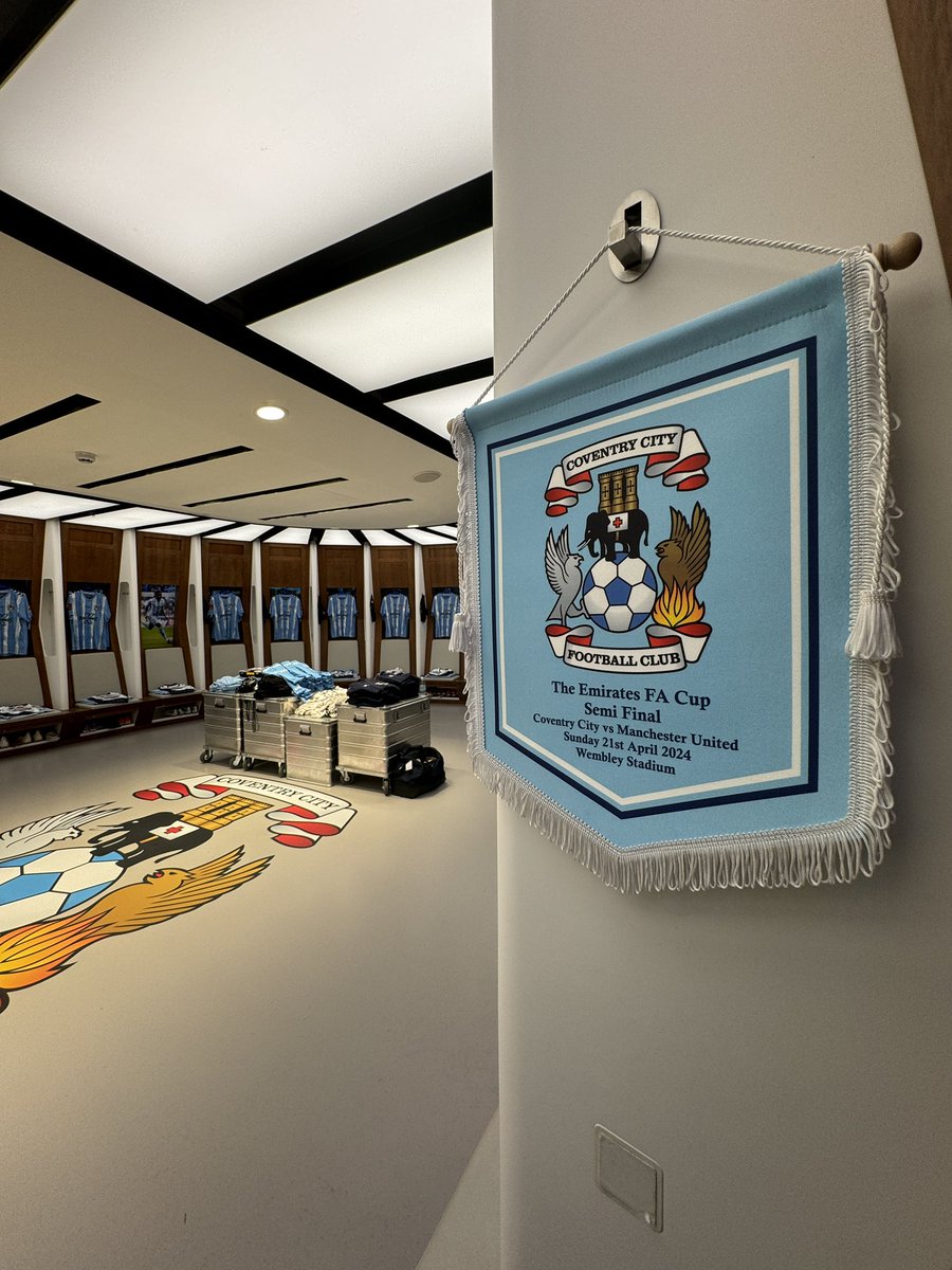 Coventry_City's tweet photo. Counting down to a special day at Wembley. 💫 https://t.co/sltgVJrTb5