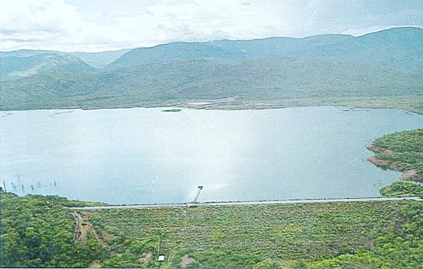 EMBALSE LOS QUEDICHES. #Lara. Fue construido entre 1976 y 1978, durante el primer gobierno del presidente Carlos Andrés Pérez. Abastece de agua potable a #Carora, #Burere, #SantaBarbara y caseríos vecinos y también mitigación de crecientes. #ObrasDeLaDemocracia