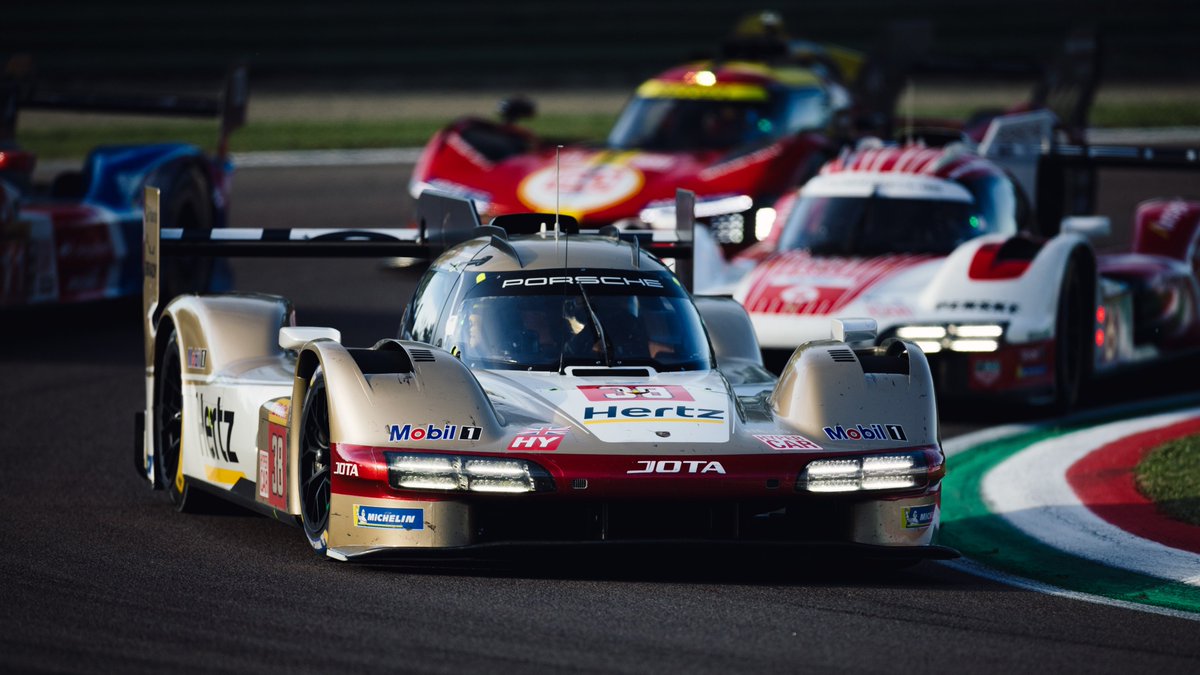 #WEC - Green, green, green! The @FIAWEC #6hImola is underway ... Keep your fingers crossed for all #Porsche963 and #Porsche #911GT3R entrants #Raceborn