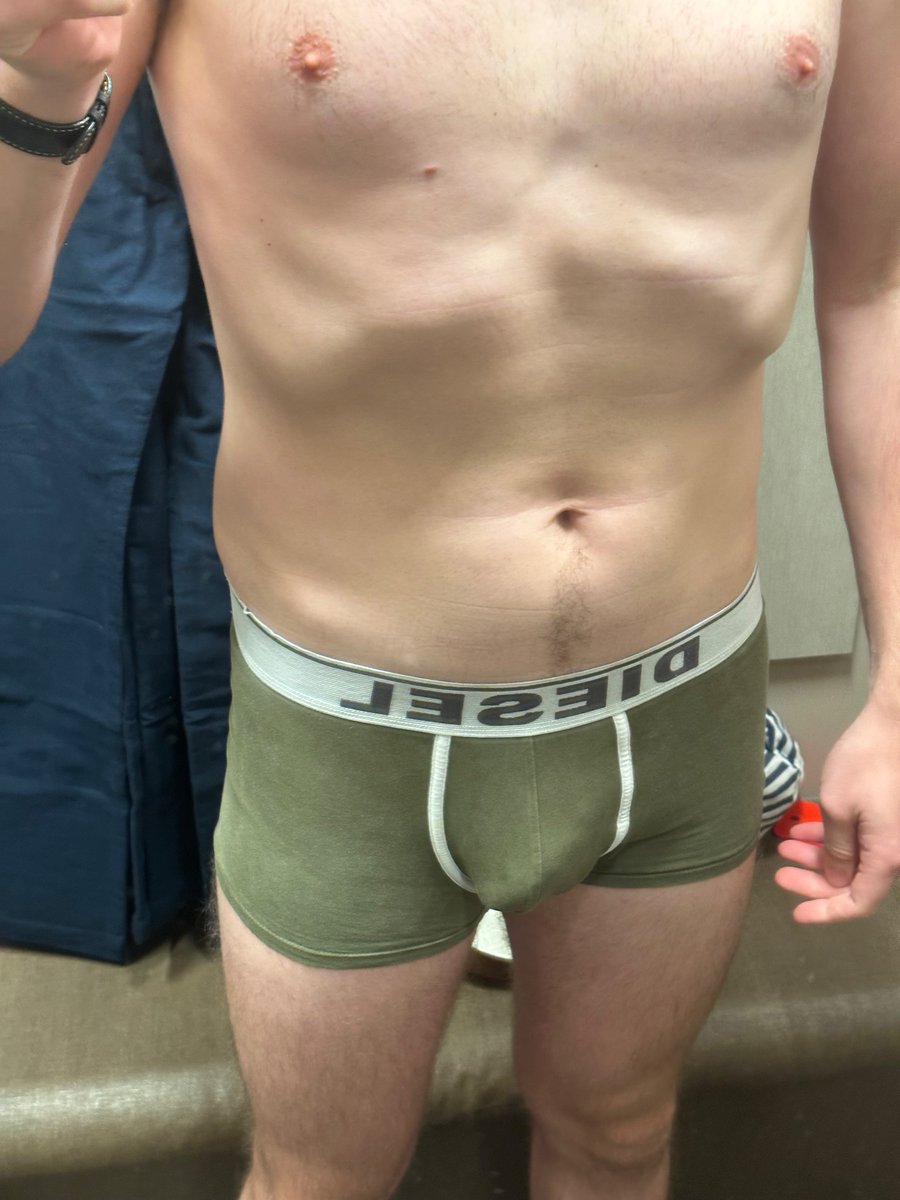 Jamiehind101's tweet photo. 28yo Cumdump taking loads on Thursday in Central London in my hotel. DM me if you’re game.

@CumdumpHotels 
#bottom #cumdump #breeding #Cuminside #raw #anon #bbrt #breed https://t.co/F7drnYqB8v