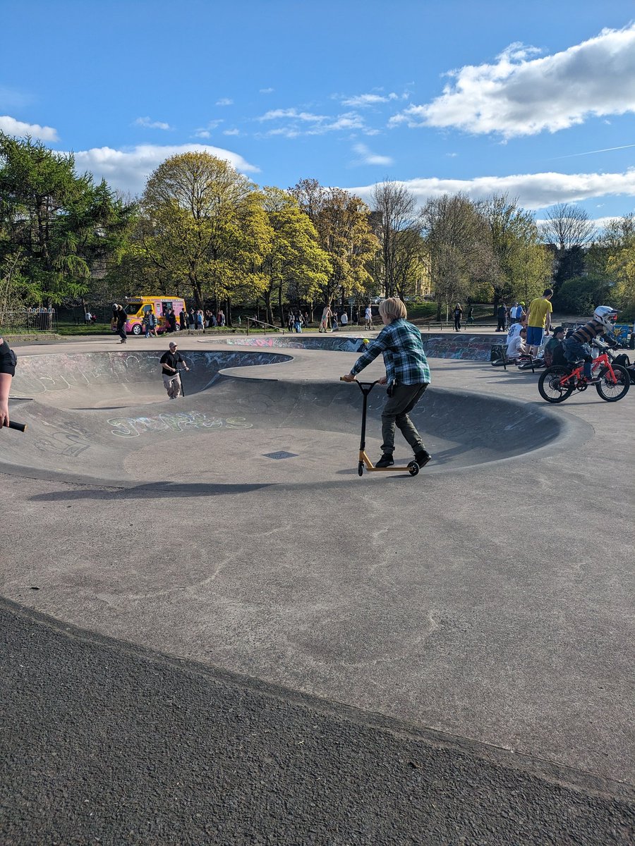 silver_pillows tweet media