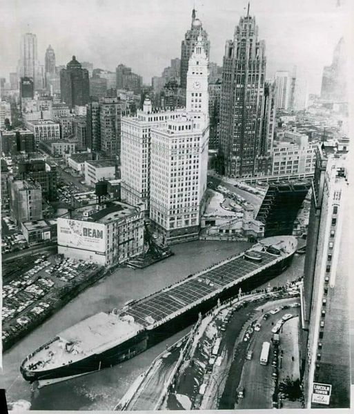 The Barge 'Marine Angel' Negotiates A Turn Through The Upraised Michigan Ave. Bridge on the Chicago River in Chicago, 1953. ⋆
#oldphotos #historydaily #historyinpictures
#history #rarephotos #vintagephotography #rare
#photos #historylovers #historyfacts #historical