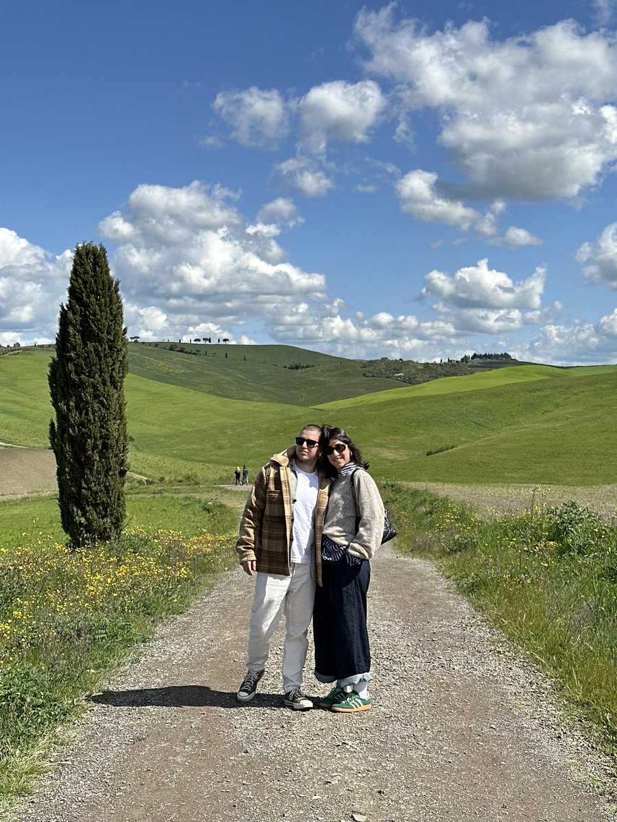 0xVarano's tweet photo. Sunday is for IRL… and good wine 🍃 

Happy Sunday CT https://t.co/igW3rnUCPW