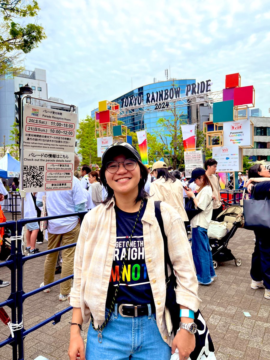 PATmaluu's tweet photo. And so the tradition continues

So much changes, so many people that came and went but so much growth from all of it. Will always be proud of the love that left and is left. For others but esp for ourselves. May we never get tired of loving. 

Happy Pride from Tokyo! 🏳️‍🌈���🇵 https://t.co/oizdHkOsT1