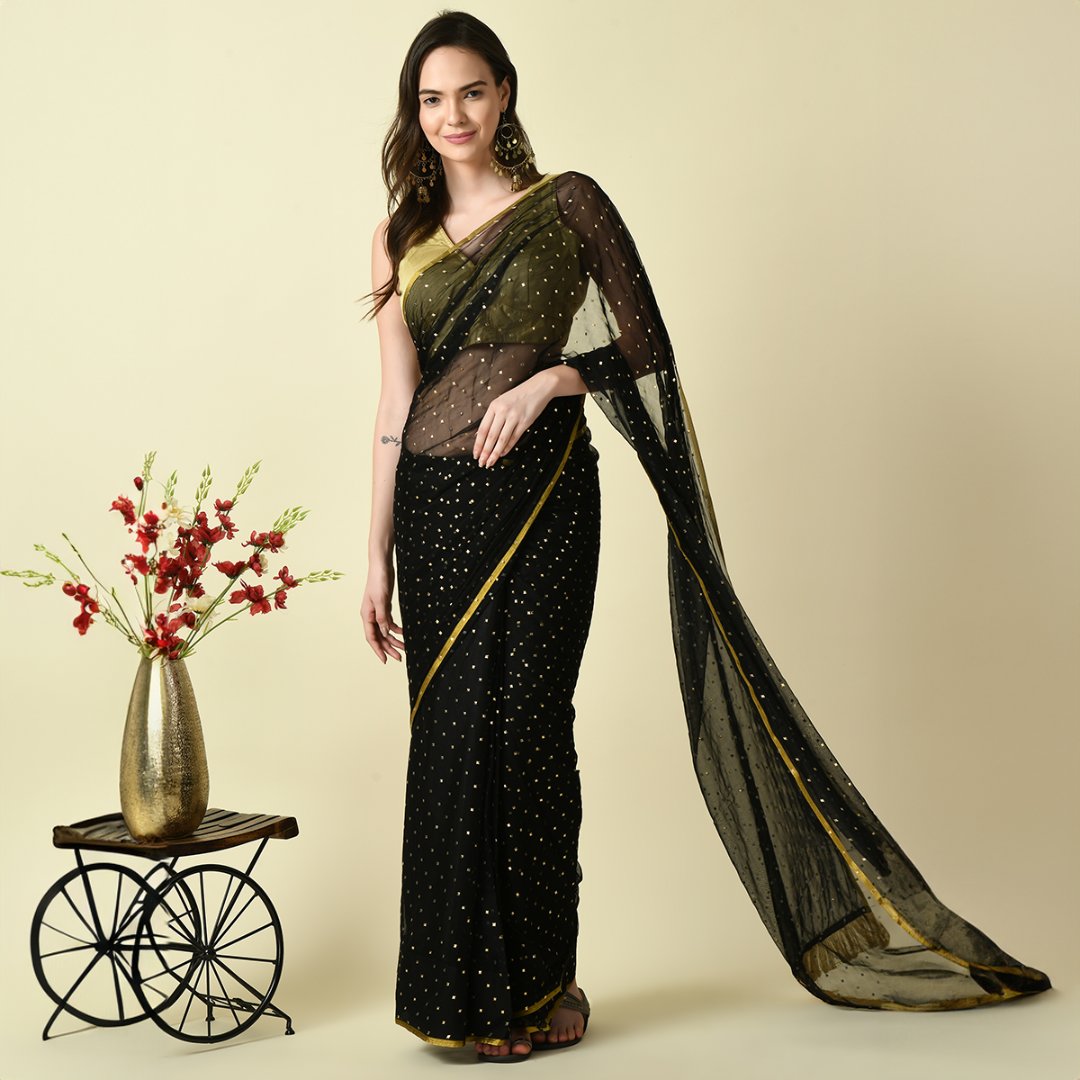 Exquisite elegance in every fold, Adorn yourself in this pre-stitched Ebony and Gold Georgette Saree, a masterpiece ready to enhance your grace effortlessly.
kadambani.com/products/pre-s…

#kadambanisaree #ElegantEbonyAndGold #GeorgetteSaree #ReadyToWear #SareeLove