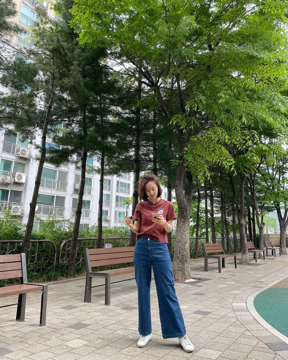 M00NCHAEWON's tweet photo. 240421 moonchaewon_official instagram update 
#MOONCHAEWON #문채원 https://t.co/MVhuYsjM1l