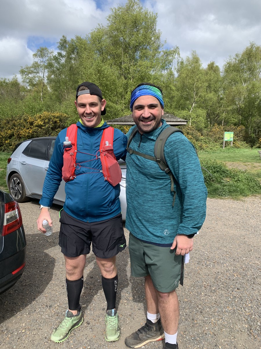 Brilliant to catch up with Adam at 20 miles in #Headley. 
@LondonMarathon day is such a highlight for us, we are overwhelmed by the generosity of the #MagnificentSeven and all the donors. Thank you.
…4virtualtcslondonmarathon.enthuse.com/pf/xavier-font…