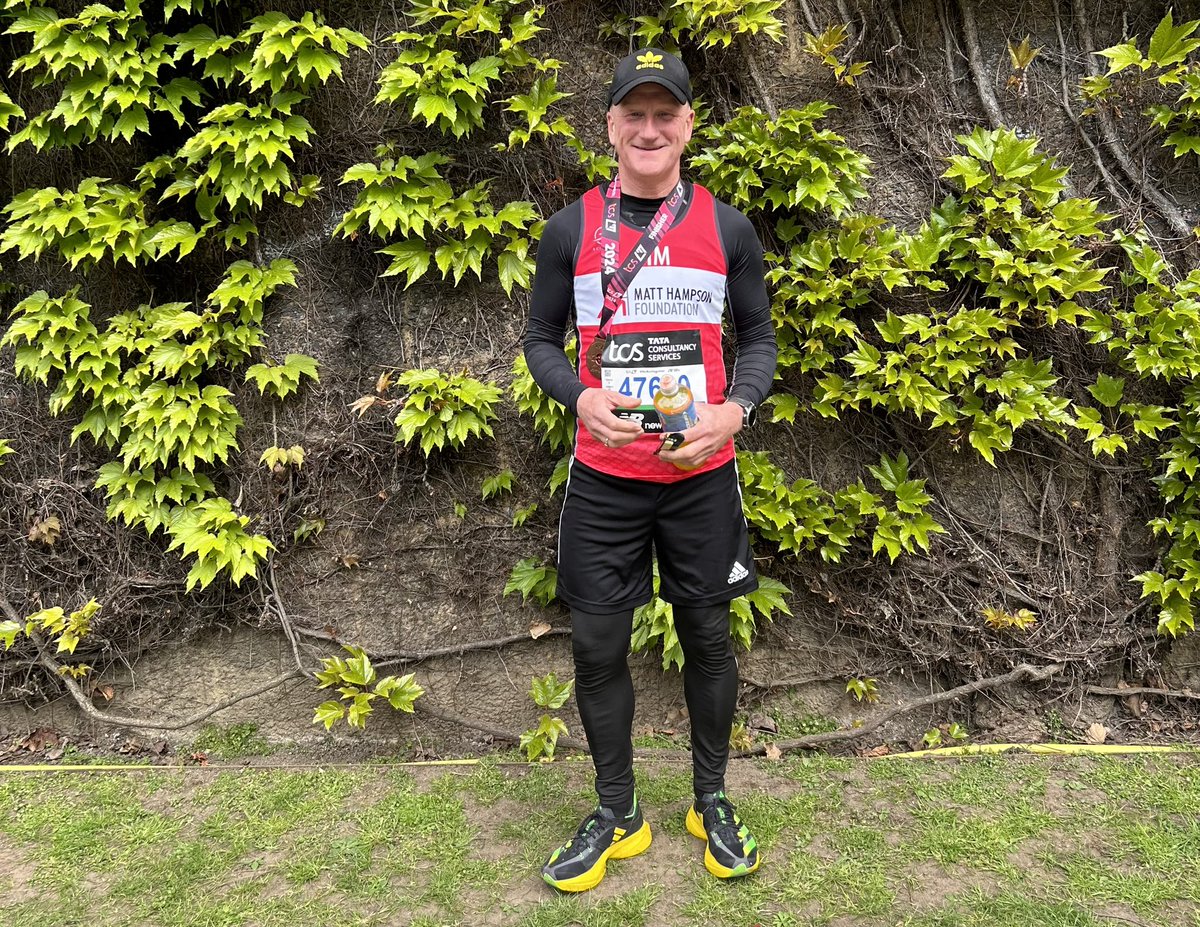 #TCSLondonMarathon done 3.32.50 running for <a href="/Hambofoundation/">Matt Hampson</a> if you’d like to sponsor me for this amazing charity please click on the link below 

justgiving.com/page/jim-smith…