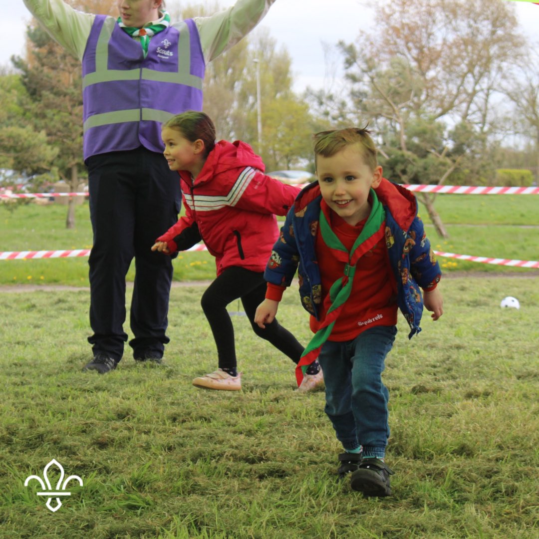 Putting the out in Scouts! 🏴󠁧󠁢󠁥󠁮󠁧󠁿 Celebrating St. George’s Day in the park with archery, tomahawk throwing, treasure hunts and more. Lots of fun and friendship! You can join in too 👉 blackpoolscouts.org.uk/join