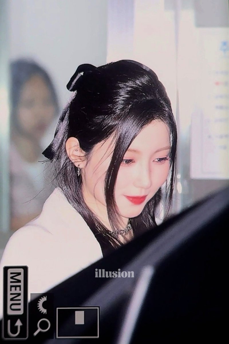 240421 팬싸 퇴근

#BABYMONSTER #베이비몬스터 
#ASA #ENAMIASA #아사