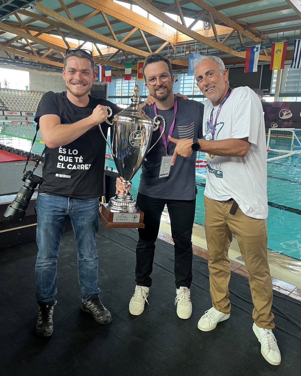 Aquesta queda guardada en un racó molt especial. L’hem gaudit amb un fil de veu i ja en van 3/7. Fan semblar fàcil allò extraordinari. Gràcies a gent com el <a href="/dpalmacns/">David Palma</a> i la resta de l’equip per la seva qualitat humana 💙🤍

#x7 🎰🤽🏻‍♀️🏆