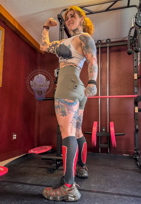 The tomboy in a dress discourse will never go away and I&rsquo;m fine with that. https://t.co/oIzXYo1l6q