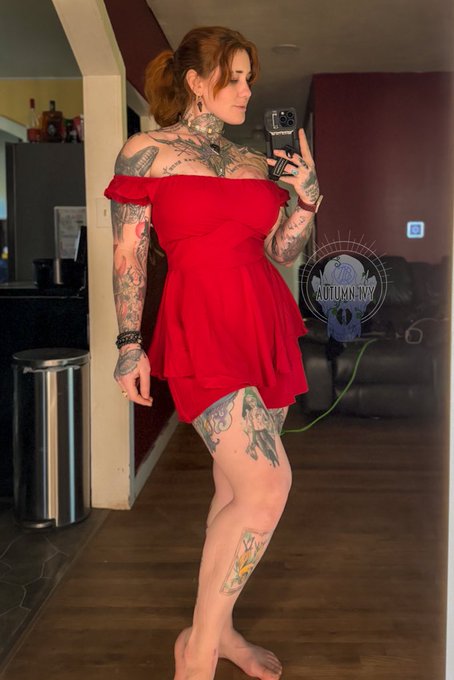 The tomboy in a dress discourse will never go away and I&rsquo;m fine with that. https://t.co/oIzXYo1l6q